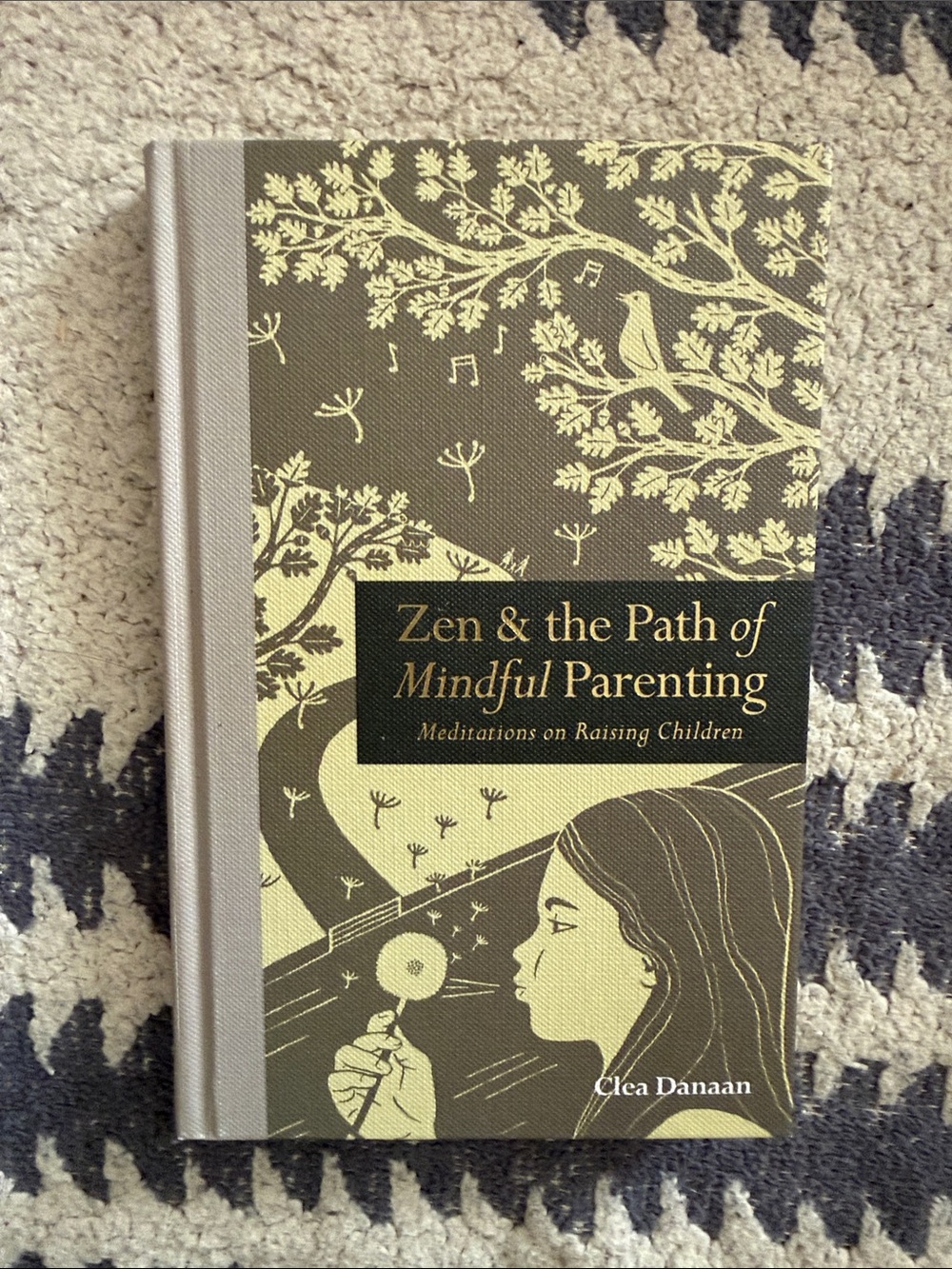 Zen & the Path of Mindful Parenting - Olive/Beige